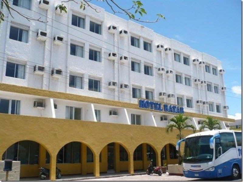 Hotel Batab Канкун Екстер'єр фото