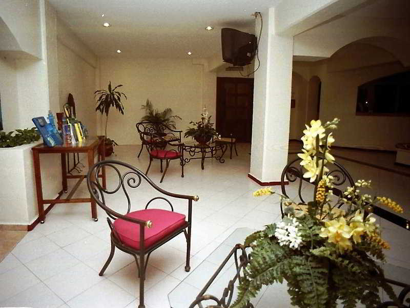Hotel Batab Канкун Екстер'єр фото